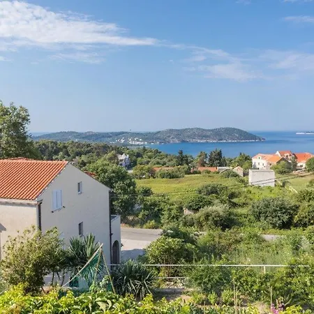 Lucija Apartmán *